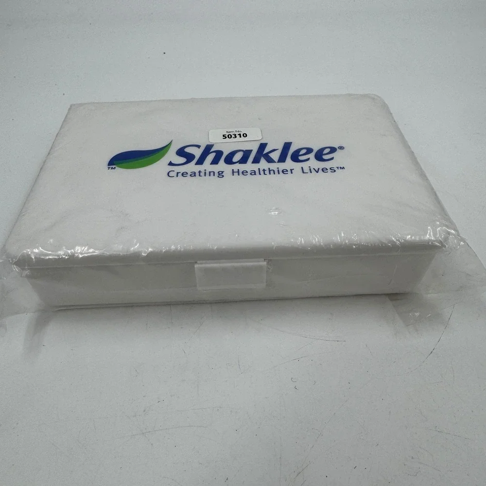 Shaklee Storage‎ Case Unisex OS White Creating Healthier Lives 50310 Snap Latch